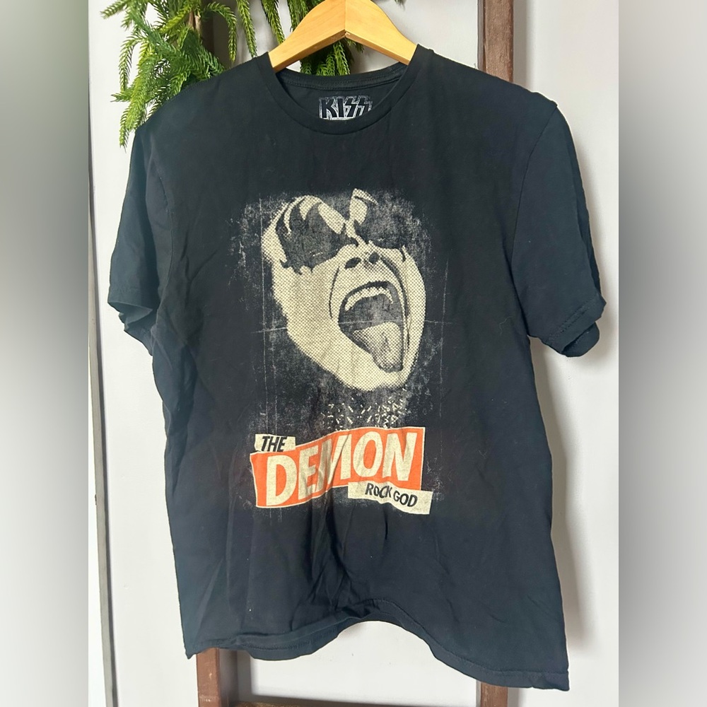 Kiss Black 'The Demon' Graphic Tee